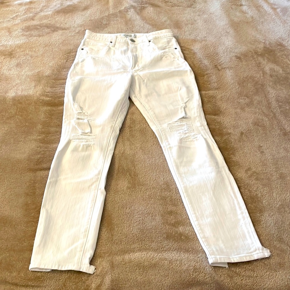 NWOT Abercrombie & Fitch High Rise Super Skinny PETITE